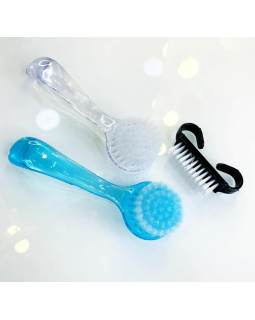 Щетка для смахивания пыли черная