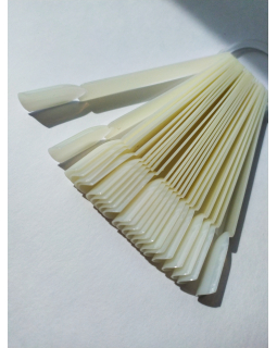 Типсы на кольце пластм.белые короткие